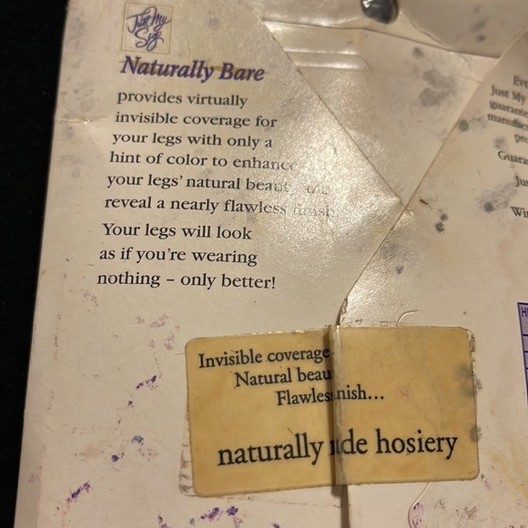 NWOT- 2 PAIRS 1 is Phantom Grey & 1 is Pearl Luster 3 X Regular Panty hose - Picture 6 of 6